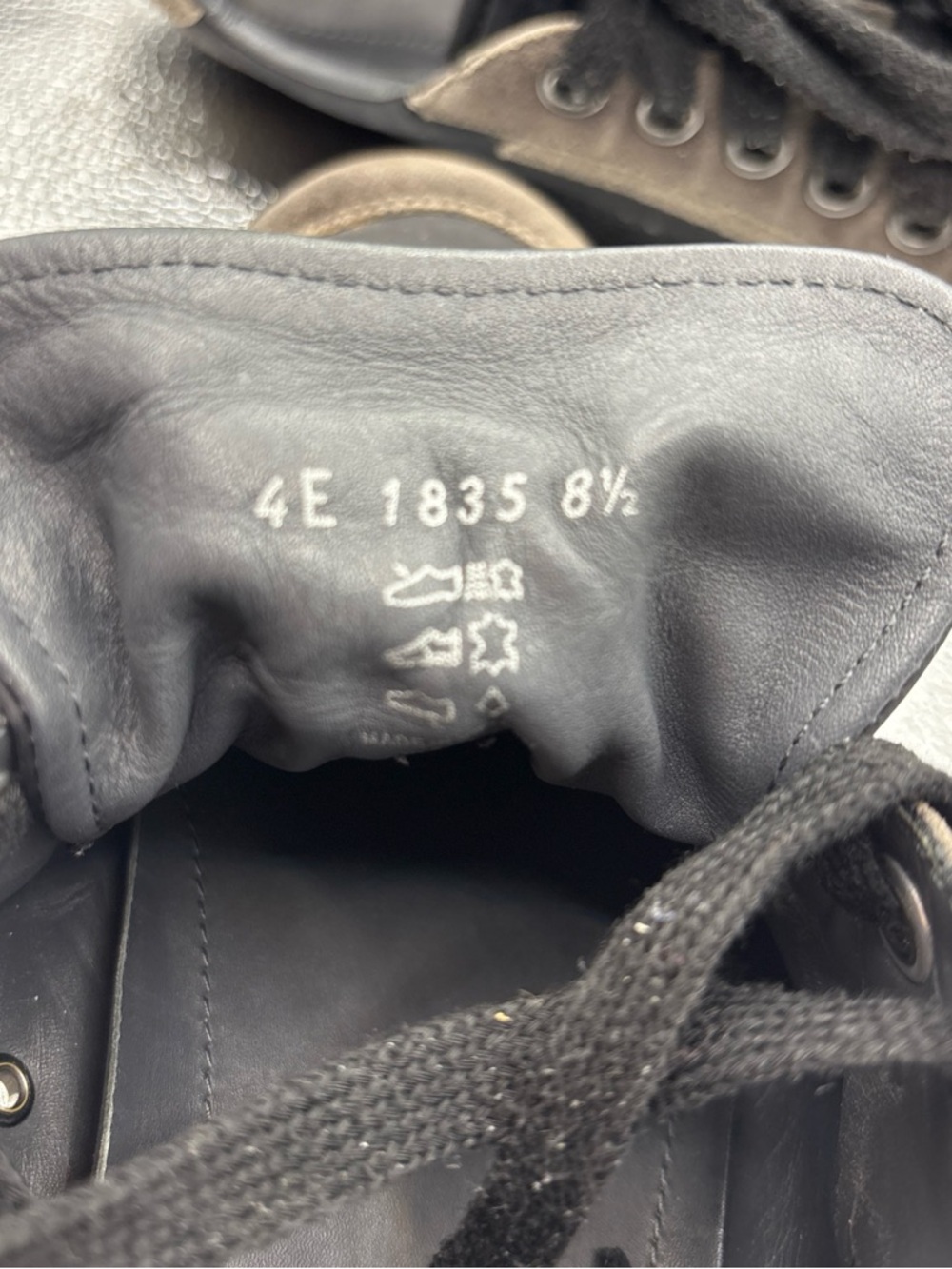 Prada Sport Men's Gray Suede Nylon Low-Top Sneakers 4E 1835 Prada size 8.5 US9.5 - Picture 12 of 16